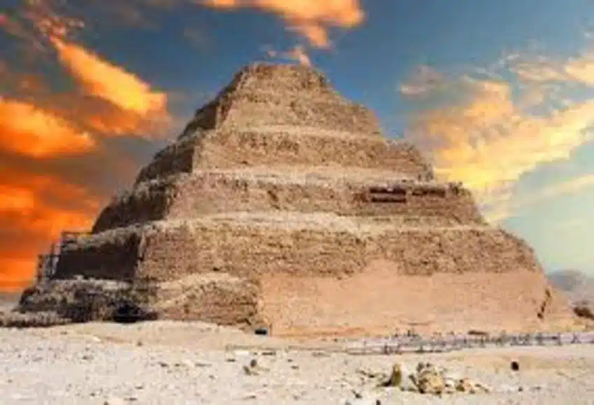 Káhira pyramidy - Gíza, Sakkara, Dashour